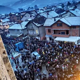 Одржана свенародна литија у Бијелом Пољу