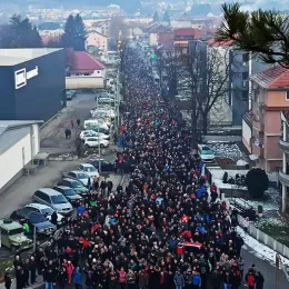Епископ Јоаникије предводио свенародну Литију у Беранама: „Овдје се војује одлучујућа битка за будућност православља“