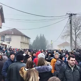 Литија и молебан у Бијелом Пољу: Закон о слободи вјероисповијести је велико безакоње