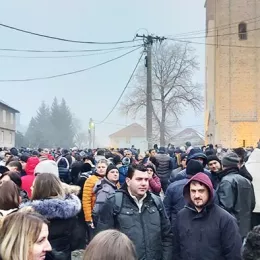 Литија и молебан у Бијелом Пољу: Закон о слободи вјероисповијести је велико безакоње