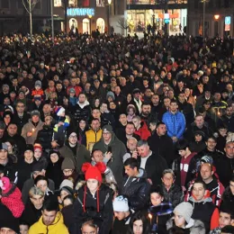 Крстовданска литија у Никшићу: Човјек, вјера, истина и ријеч се не дају везати