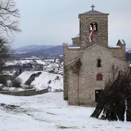 Епископ Јоаникије на Бадњи дан богослужио у манастиру Ђурђеви Ступови