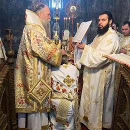 Епископ Јоаникије на Богојављење служио у манастиру Ђурђеви Ступови