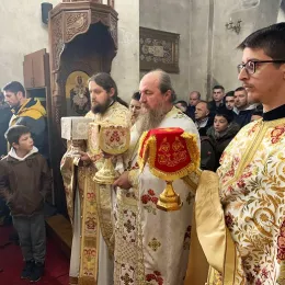 Епископ Јоаникије на Богојављење служио у манастиру Ђурђеви Ступови