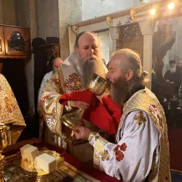 Епископ Јоаникије на Богојављење служио у манастиру Ђурђеви Ступови