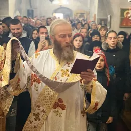 Епископ Јоаникије на Богојављење служио у манастиру Ђурђеви Ступови