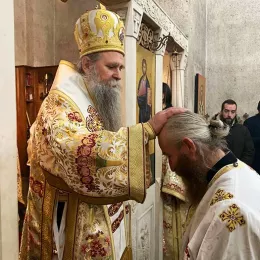 Епископ Јоаникије на Богојављење служио у манастиру Ђурђеви Ступови