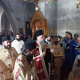 Божић у Ђурђевим Ступовима.