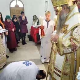 Епископ Јоаникије на Јовањдан служио у Сутивану