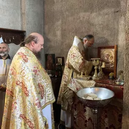 Обрезање Господње и Свети Василије Велики литургијски прослављени у Ђурђевим Ступовима