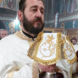 Владика Јоаникије на Мојковцу: Мојковачки јунаци су проливали своју крв за Богомладенца Христа, за Крст Часни и слободу златну