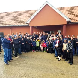 Прослављена храмовна слава цркве Светог Саве у Дапсићима: „Сваки наш храм је светосавски и види се да је Црна Гора од давнина била светосавска по многим топонимима од манастира Савине до Савиног ока, Савиног бора и Савиног кука“.