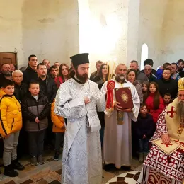 Прослављена храмовна слава цркве Светог Саве у Дапсићима: „Сваки наш храм је светосавски и види се да је Црна Гора од давнина била светосавска по многим топонимима од манастира Савине до Савиног ока, Савиног бора и Савиног кука“.