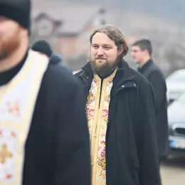 Литија и пливање за Часни крст у Беранама: Први до крста Александар Ралевић