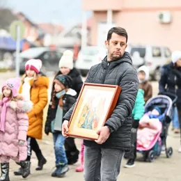 Литија и пливање за Часни крст у Беранама: Први до крста Александар Ралевић