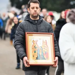 Литија и пливање за Часни крст у Беранама: Први до крста Александар Ралевић