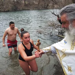 Литије и богојављенска пливања за Часни крст у Епархији будимљанско-никшићкој
