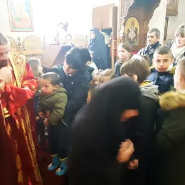 Епископ Јоаникије на Савиндан у Ђурђевим Ступовима