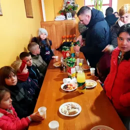 Епископ Јоаникије на Савиндан у Ђурђевим Ступовима