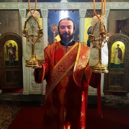 Епископ Јоаникије на Савиндан у Ђурђевим Ступовима