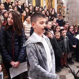 Ускликнимо заједно и с љубављу Светитељу Сави!