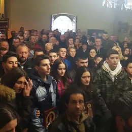 Епископ Јоаникије на Молебану у Андријевици: Цио свијет реагује на неправду која се чини у Црној Гори