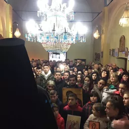 Епископ Јоаникије на Молебану у Андријевици: Цио свијет реагује на неправду која се чини у Црној Гори