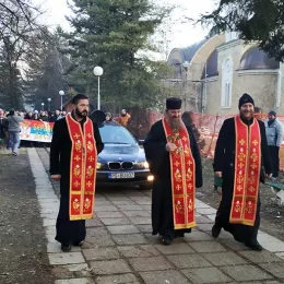 Владика Јоаникије у Ђурђевим Ступовима: Слобода вјере је основно човјеково право у које не смије нико да дира. То је очни живац сваког народа, а посебно српског