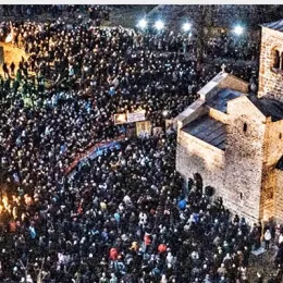 Величанствена свенародна литија у Беранама