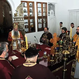 Епископ Јоаникије на Бадњи дан служио Литургију у никшићком Саборном храму