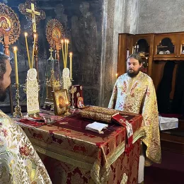 Божић молитвено прослављен у манастиру Ђурђеви Ступови