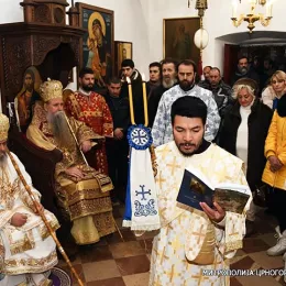 Епископи Јоаникије и Кирило богослужили у Цетињском манастиру