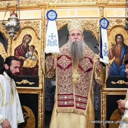 Епископи Јоаникије и Кирило богослужили у Цетињском манастиру