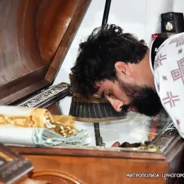 Владика Јоаникије: Митрополит Амфилохије је свијетли примјер чије вријеме тек долази