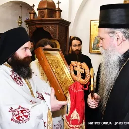 Владика Јоаникије: Митрополит Амфилохије је свијетли примјер чије вријеме тек долази