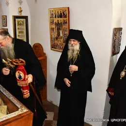 Владика Јоаникије: Митрополит Амфилохије је свијетли примјер чије вријеме тек долази