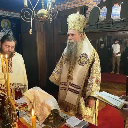 Архијерејска Литургија у Пећкој Патријаршији