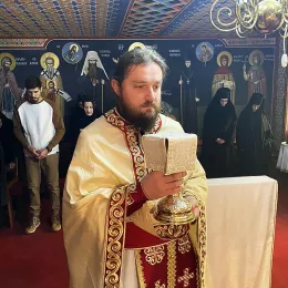 Архијерејска Литургија у Пећкој Патријаршији