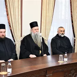 ЕПИСКОПУ ЈОАНИКИЈУ УРУЧЕНА НАГРАДА „21. ЈУЛ“