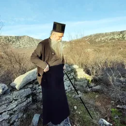 Епископ г. Јоаникије посјетио светилиште  Светог Архангела Михаила на Мартинићкој Градини