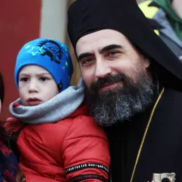 Епископ Методије на Божић бослужио у Саборном храму у Мојковцу