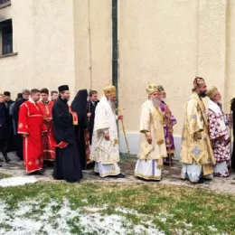 Патријарх Порфирије служио опело блаженопочившем епископу Лаврентију