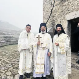 Владика Методије на Божић служио Литургију у манастиру Ђурђеви Ступови