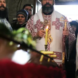 Владика Методије служио заупокојену Литургију