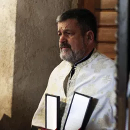 Владика Методије служио заупокојену Литургију