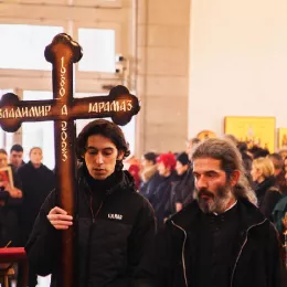 Сахрањен протођакон Владимир Јарамаз