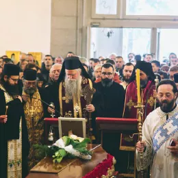Сахрањен протођакон Владимир Јарамаз