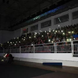 СВЕТОСАВСКУ АКАДЕМИЈУ ИСПРАТИЛО ВИШЕ ХИЉАДА ГРАЂАНА И ГОСТИЈУ