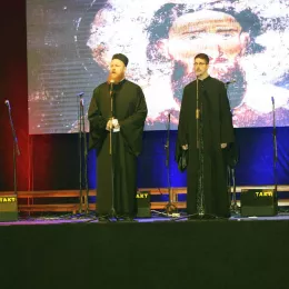 СВЕТОСАВСКУ АКАДЕМИЈУ ИСПРАТИЛО ВИШЕ ХИЉАДА ГРАЂАНА И ГОСТИЈУ