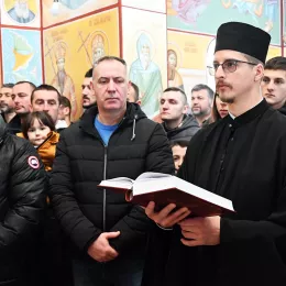 Епископ Методије на Савиндан богослужио у селу Дапсиће код Берана